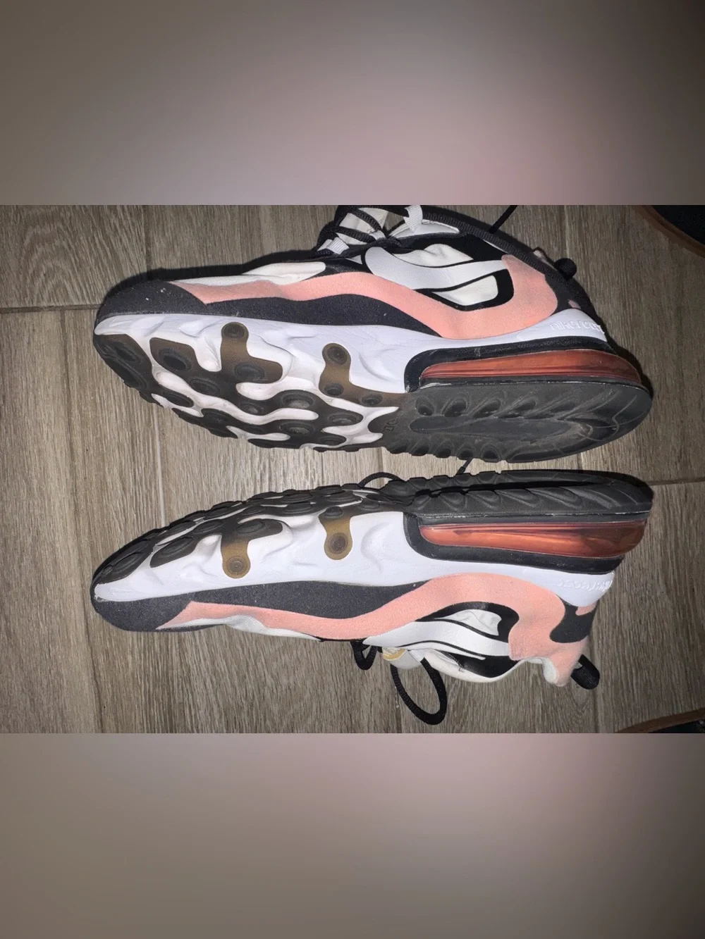 2019 Nike Wmns Air Max 270 React 'Coral Black'